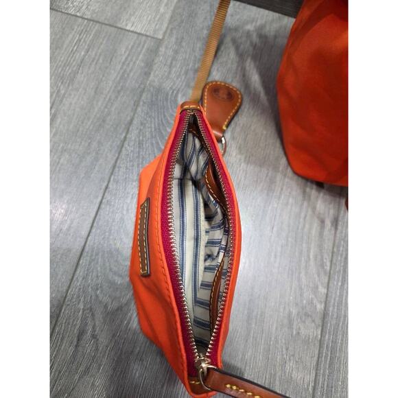 Dooney & Bourke Wayfarer Nylon Hobo w/Accessories Burnt orange A369782 - Picture 10 of 13